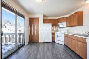 featured image of 2914 Earle Ave Sw #3