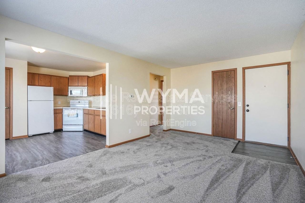 2914 Earle Ave Sw #3 - Photo 4 of 40