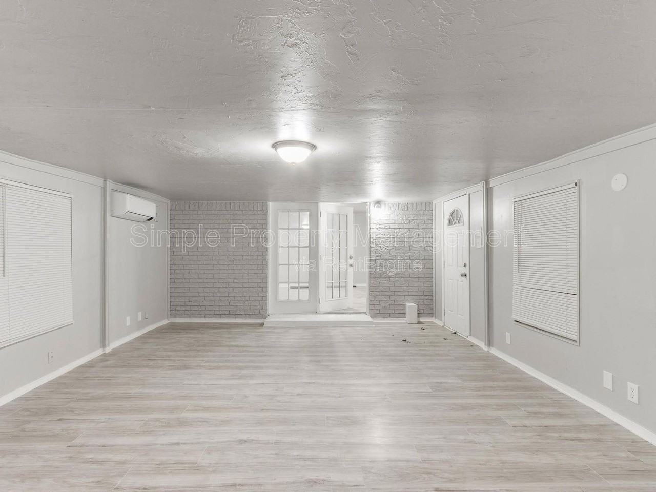 1409 Sw 81st St - Photo 5 of 25