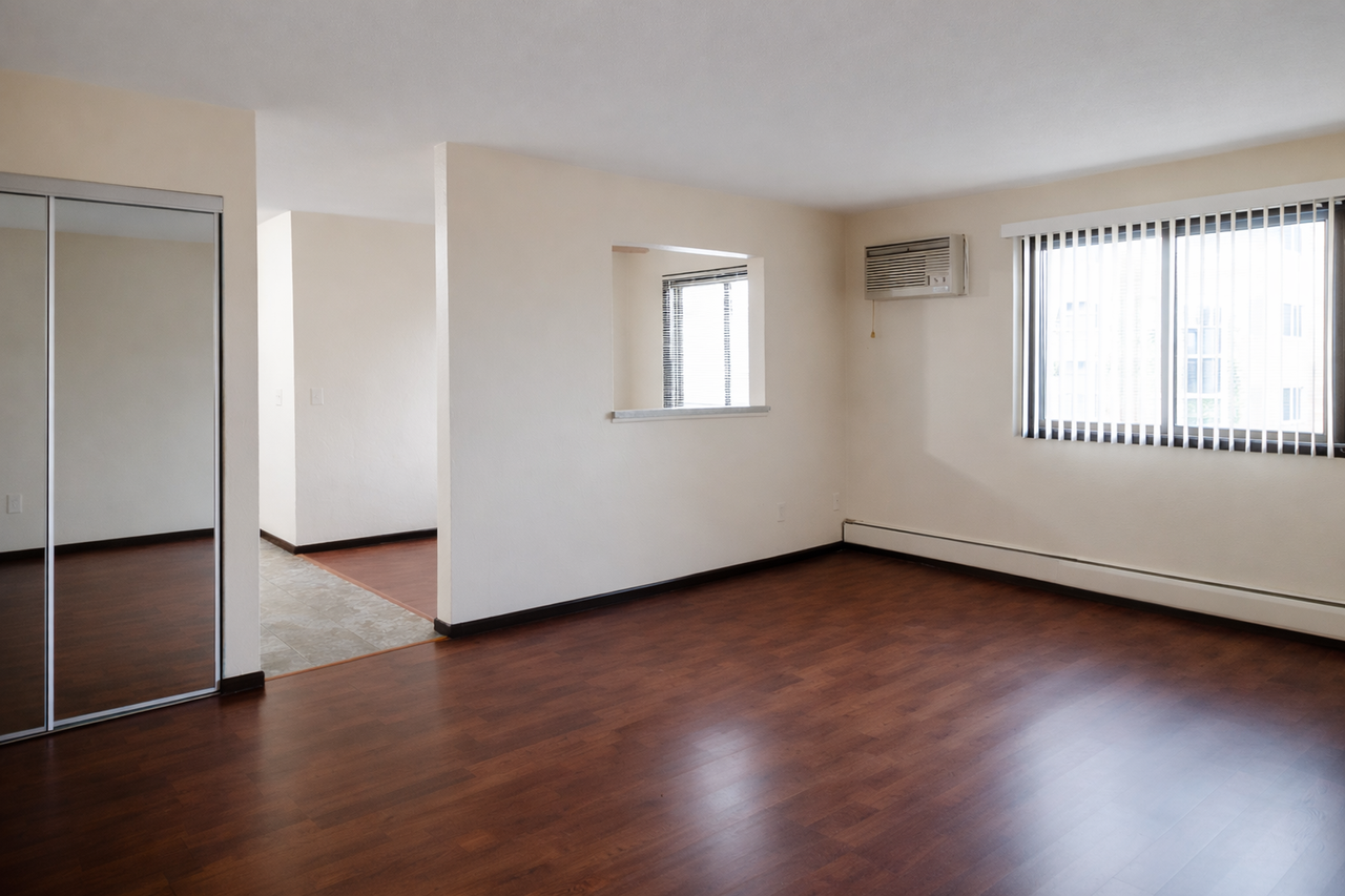 Greenhaven Apartments - Photo 5 of 9