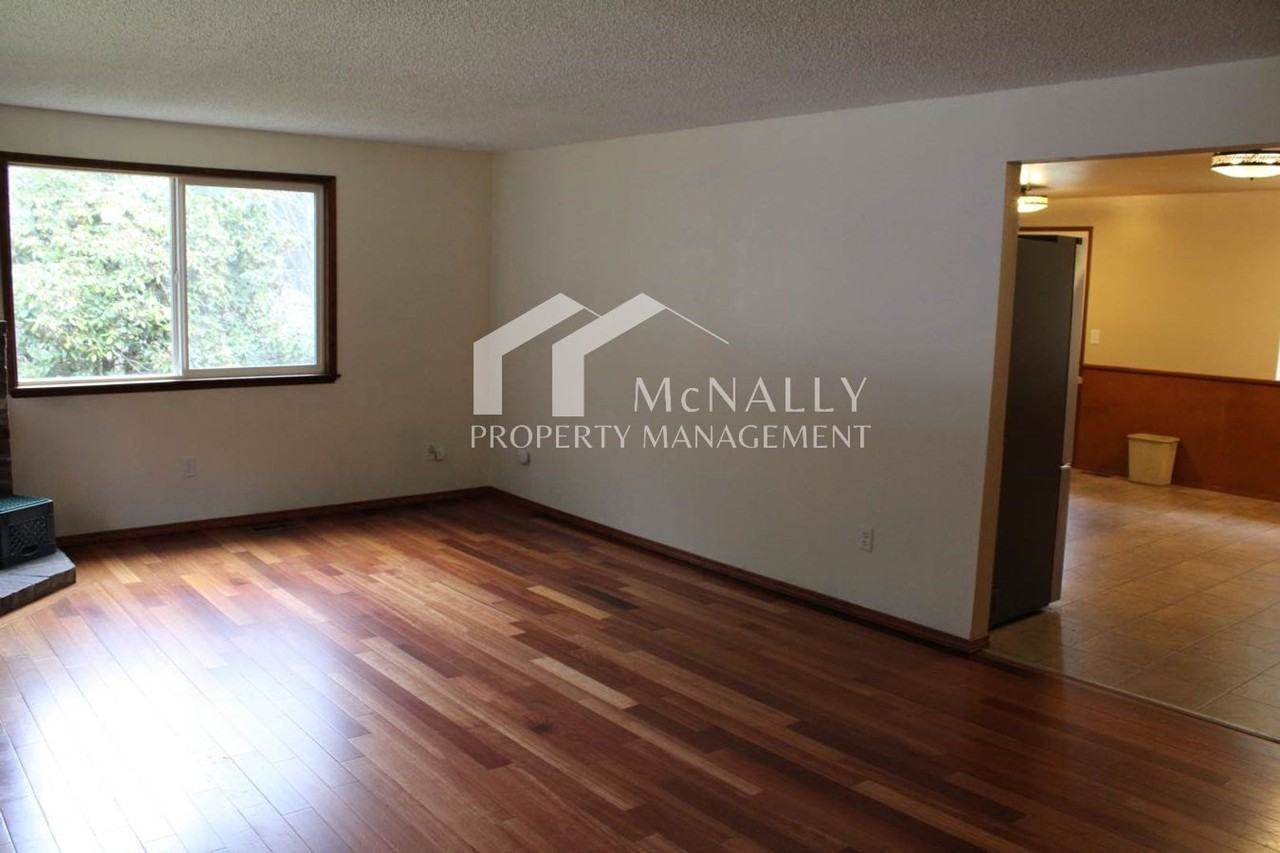 8204 51st Street Ct Nw - Photo 2 of 23