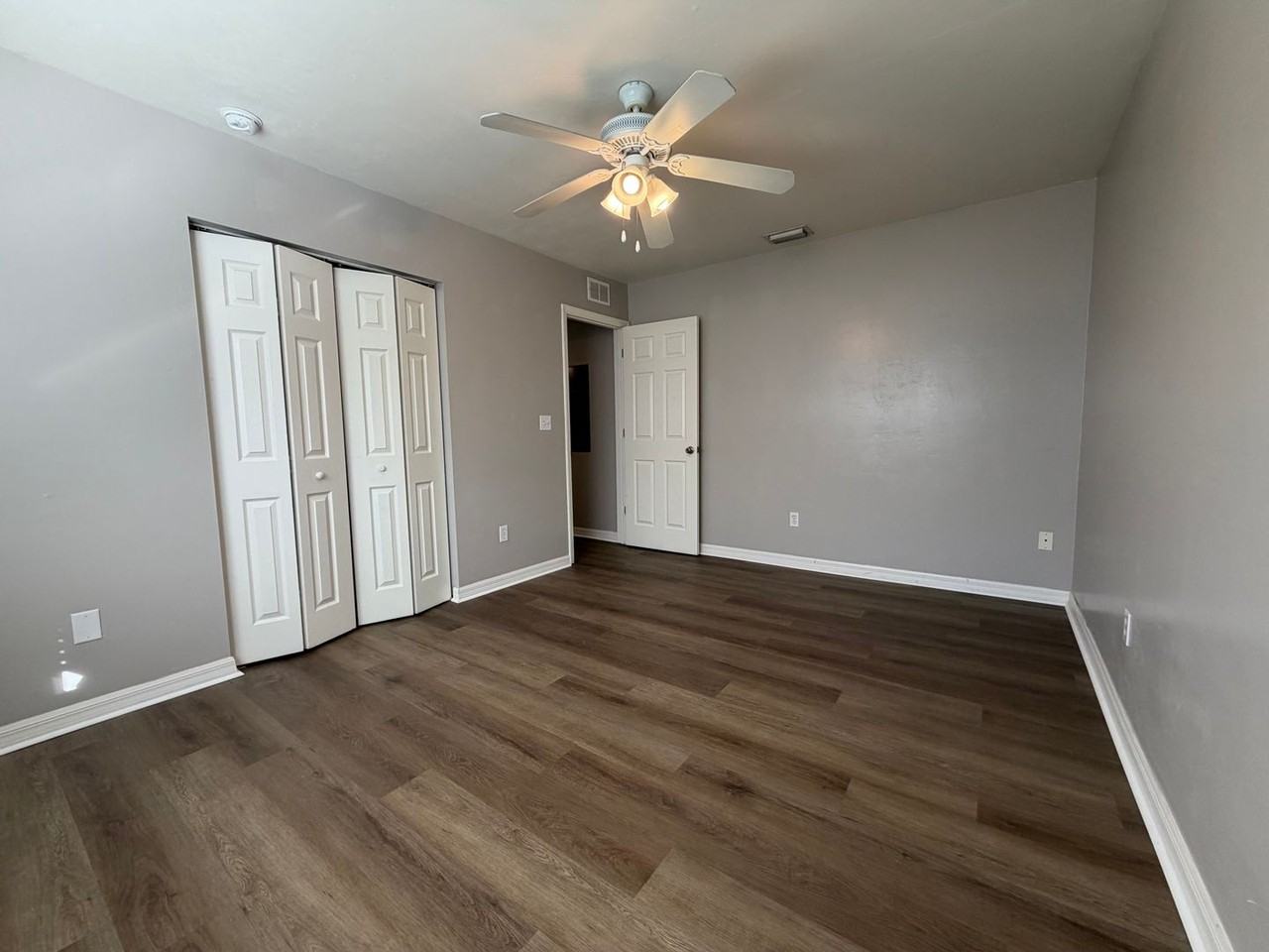 3015 Nw 79th Ct - Photo 6 of 15