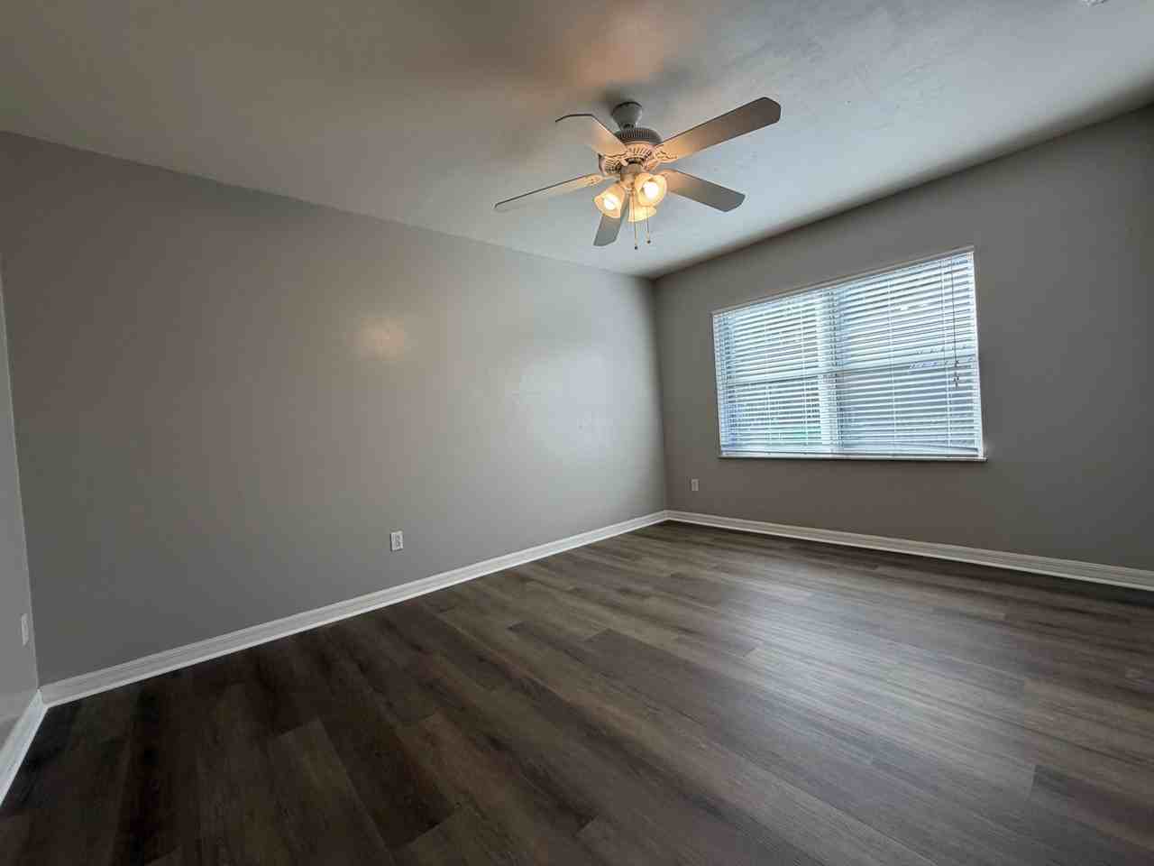 3015 Nw 79th Ct - Photo 7 of 15