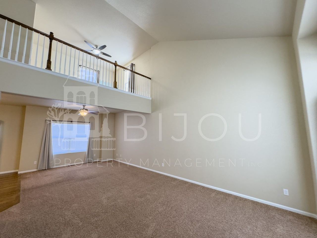 9647 Carnival Ln - Photo 3 of 26