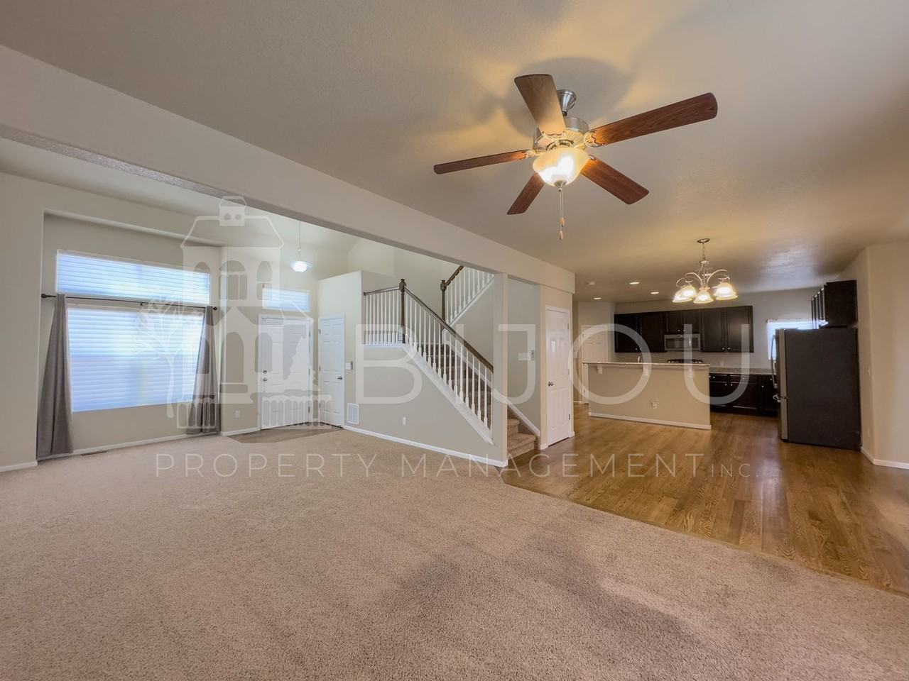 9647 Carnival Ln - Photo 4 of 26