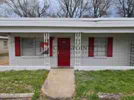 featured image of 210 Ruby Ln