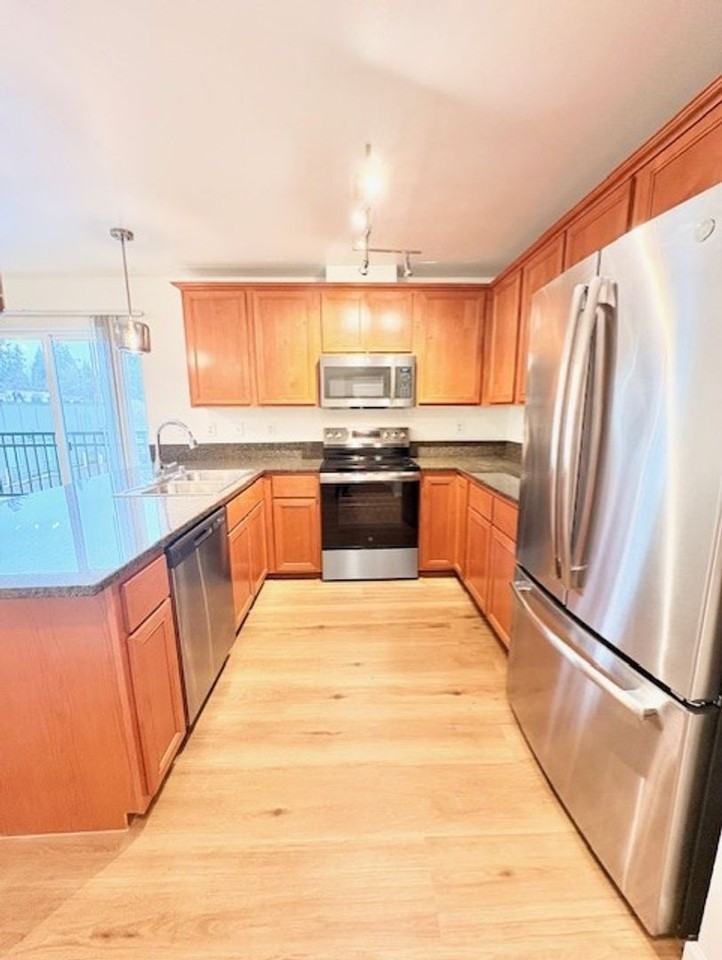 Nelson Apartments - Photo 6 of 26