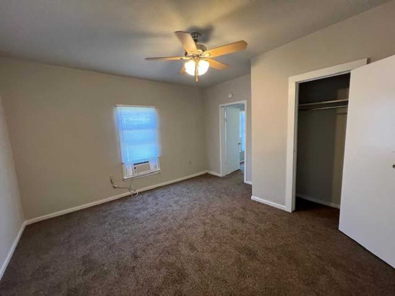 1212 Taylor St Unit A - Photo 3 of 11