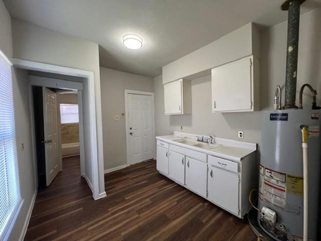 1212 Taylor St Unit A - Photo 7 of 11