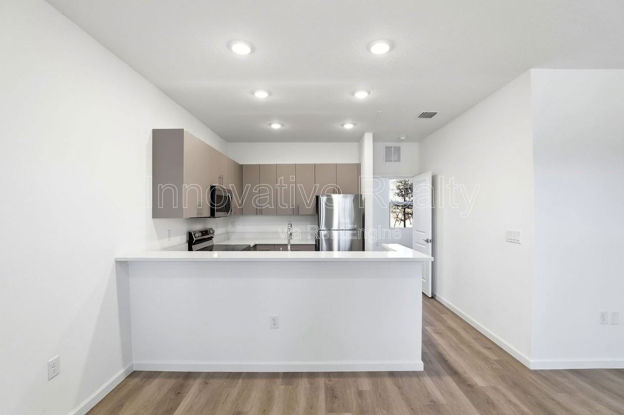 3085 Soldier City Way #202 - Photo 7 of 35