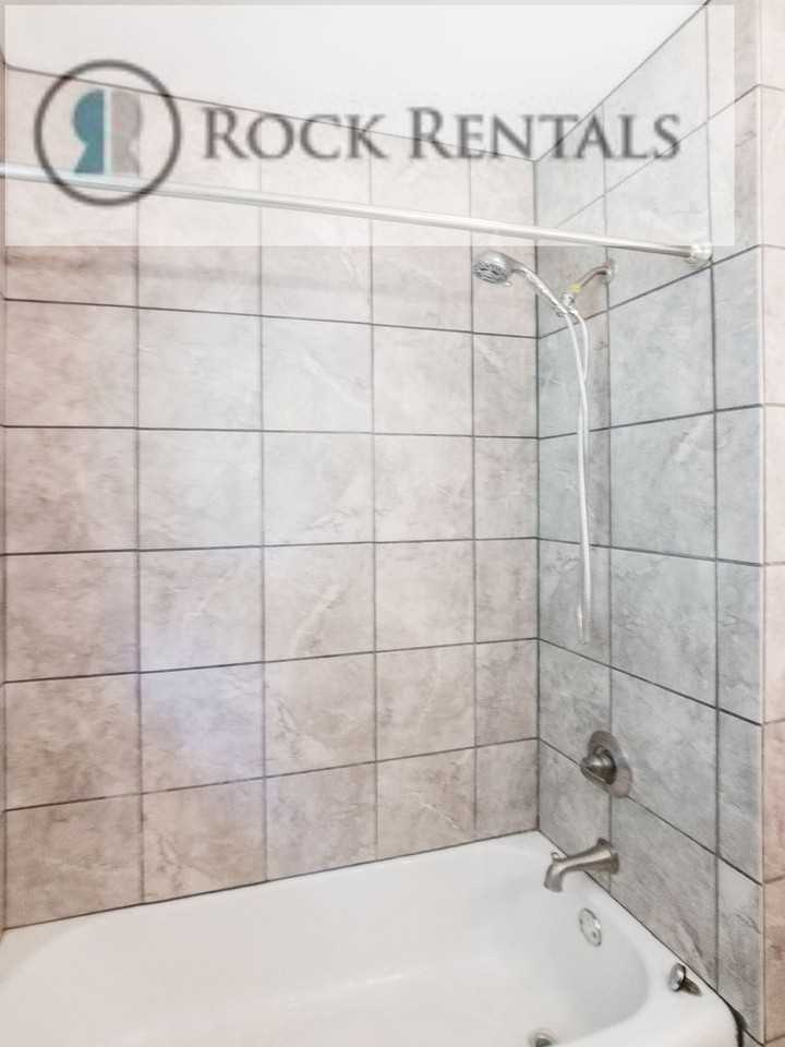 508 W Main St - Photo 7 of 19