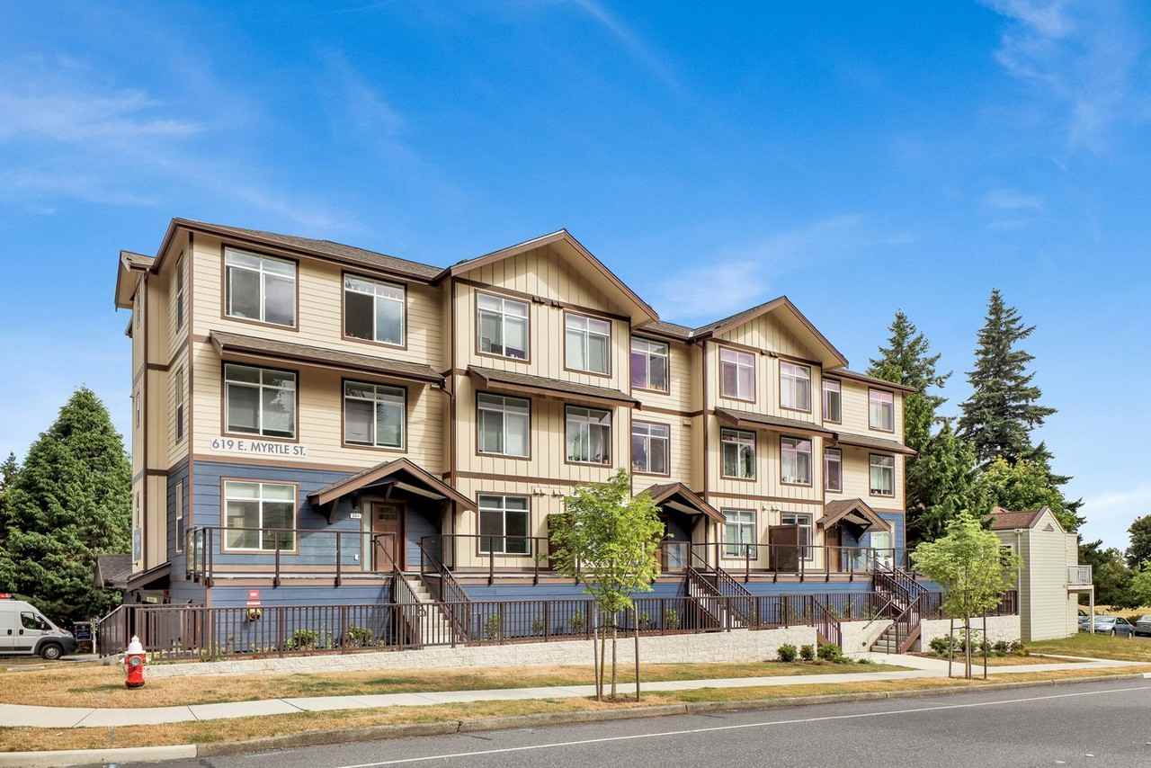 Flora Blue - Photo 2 of 50