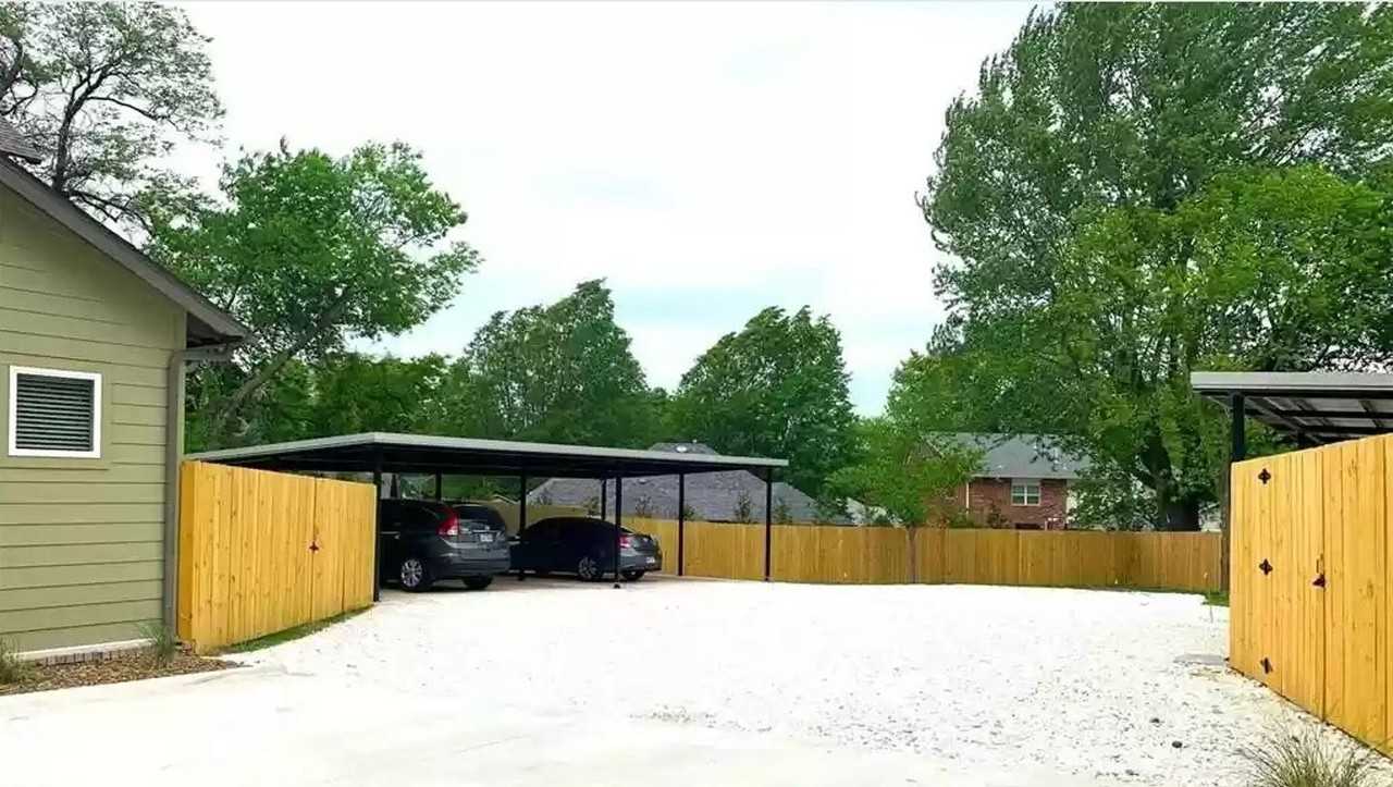 1622 E Mission Blvd - Photo 2 of 26