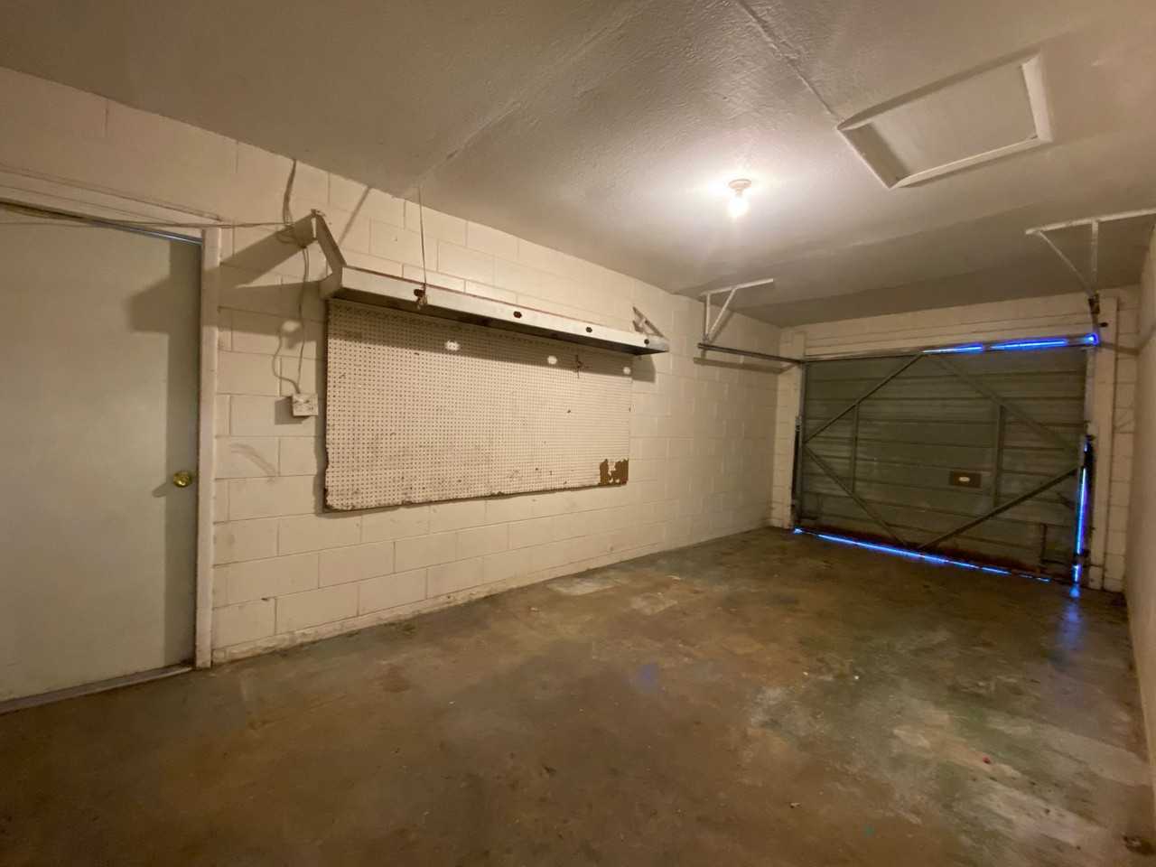 6713 Lodge Ave - Photo 7 of 14