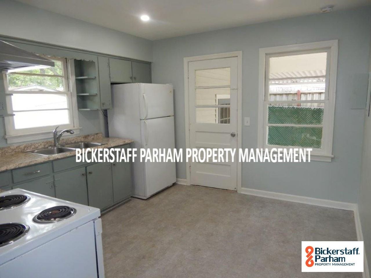 2303 4th Ave - Photo 3 of 9