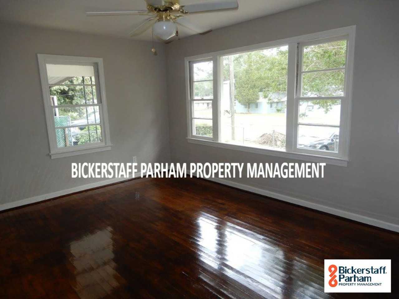 2303 4th Ave - Photo 6 of 9