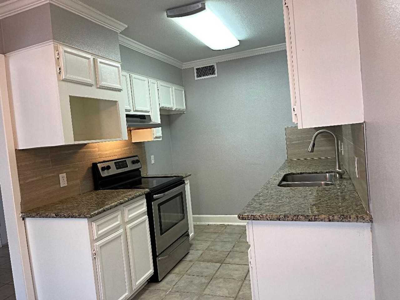 3065 Willow Pl - Photo 5 of 11