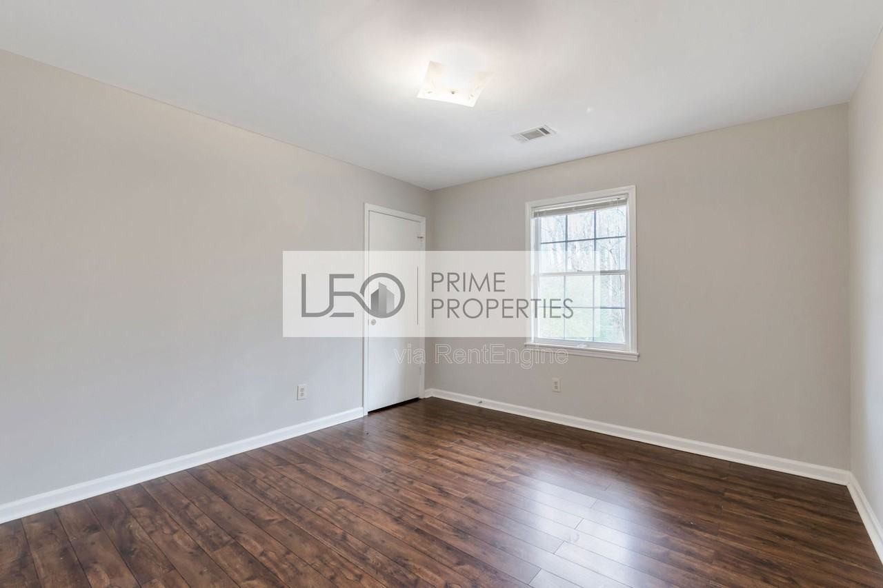 2816 Deerwood Trl - Photo 6 of 24