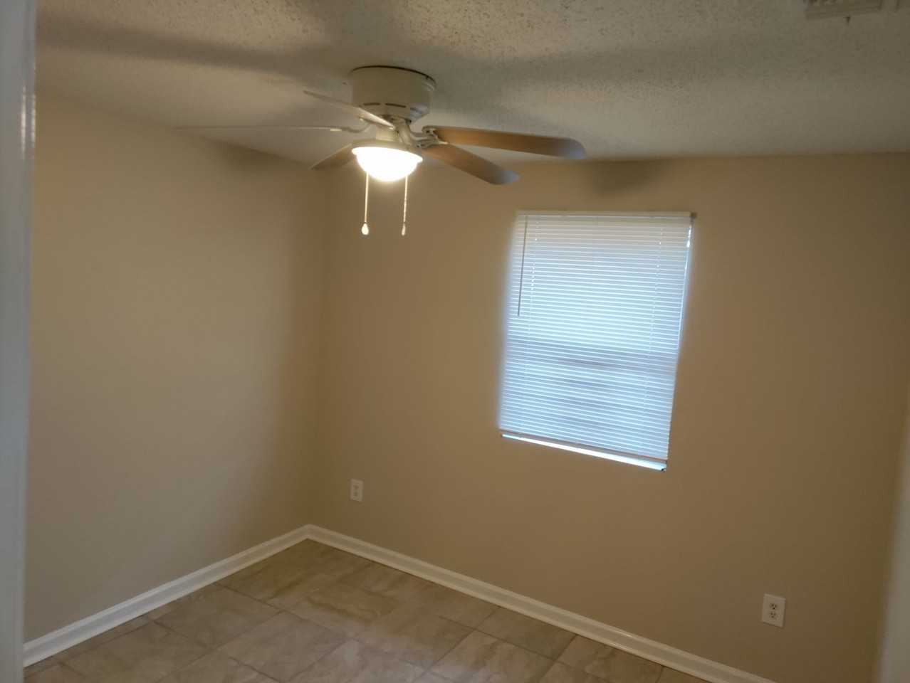 14729 Beekman Rd - Photo 7 of 14