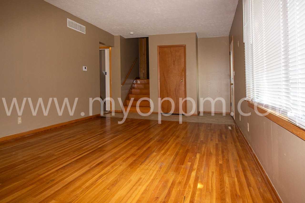 12642 Westwood Ln - Photo 4 of 34