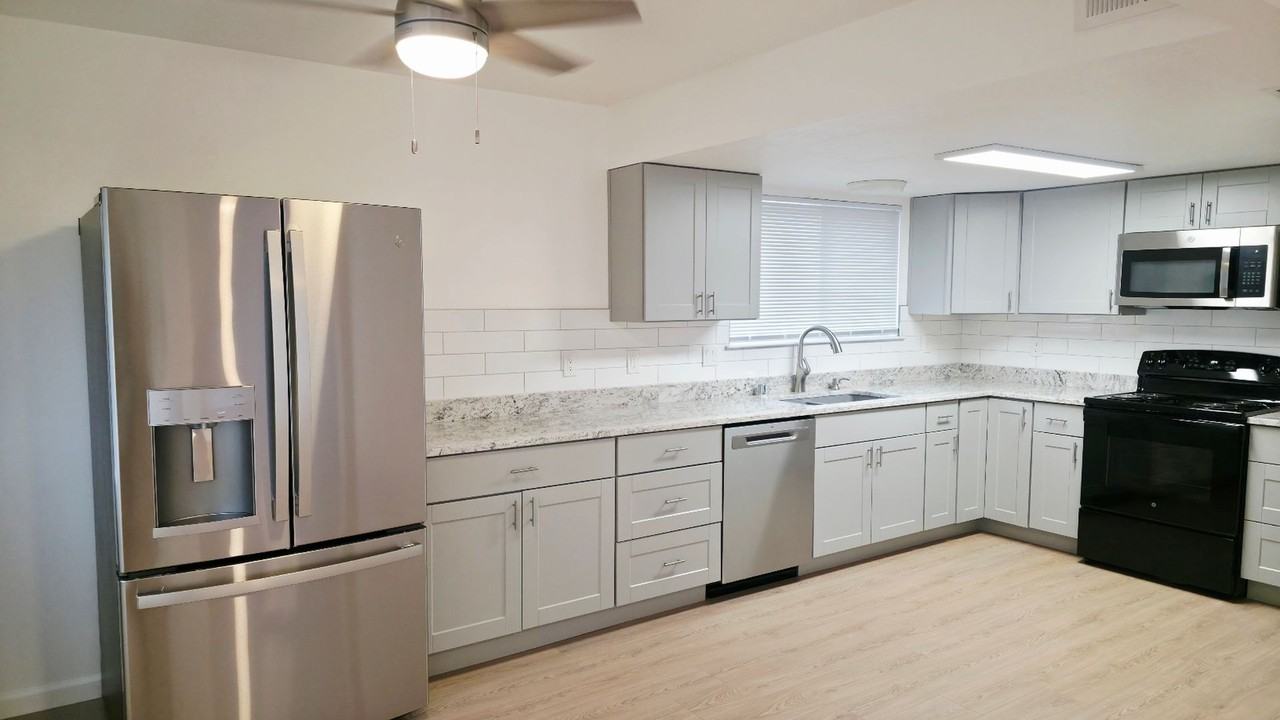 7209 Gettysburg Rd Ne - Photo 5 of 18