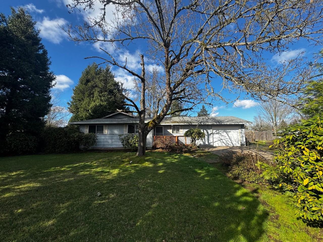 1104 Ginger Ave - Photo 2 of 7