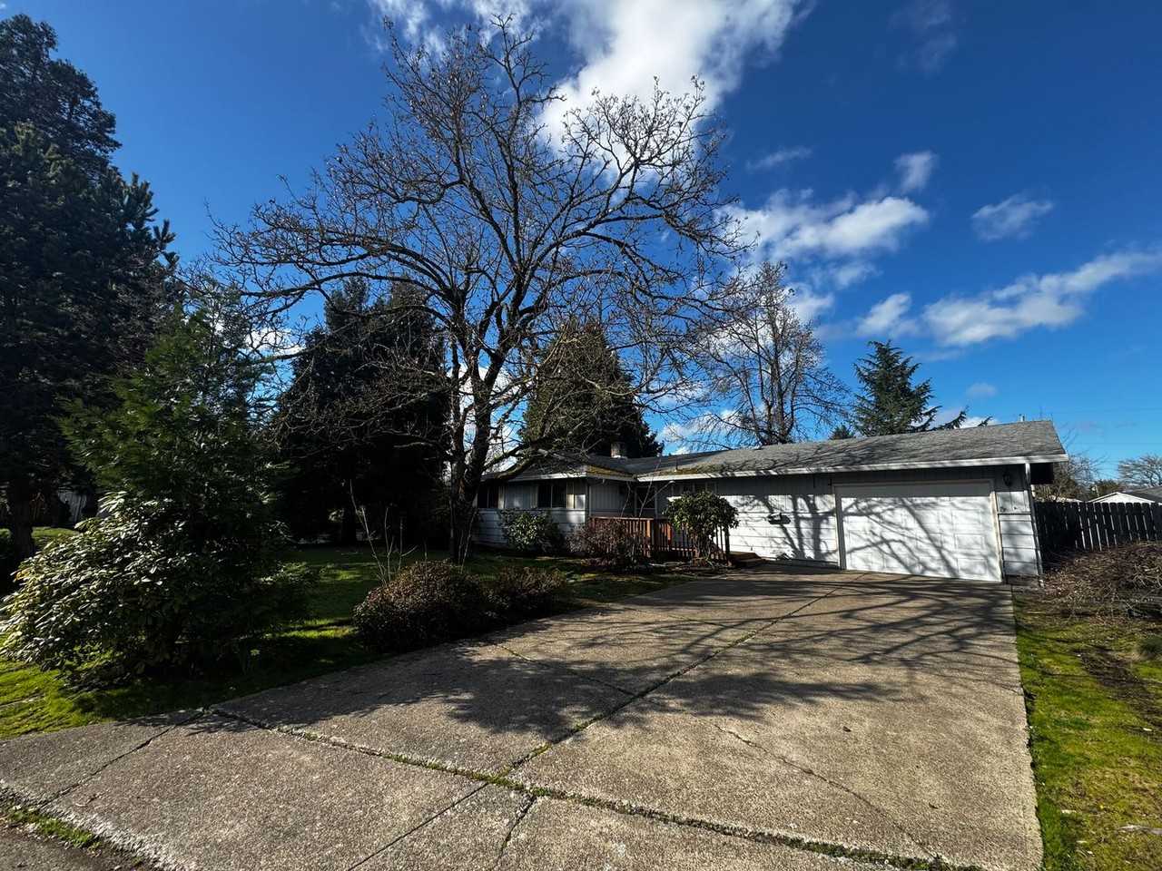 1104 Ginger Ave - Photo 5 of 7