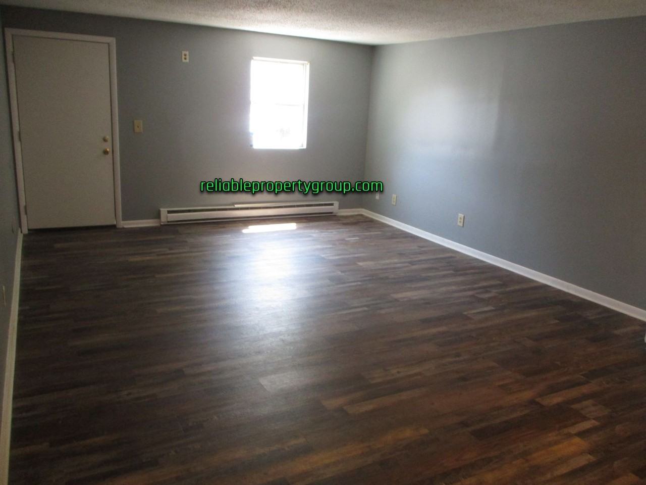 805 N Washington St #10 - Photo 2 of 7