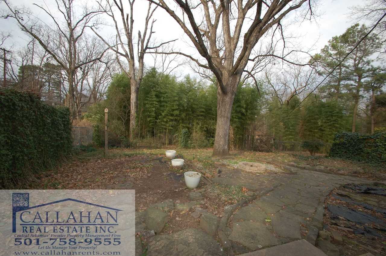 107 Sheridan Rd - Photo 5 of 12