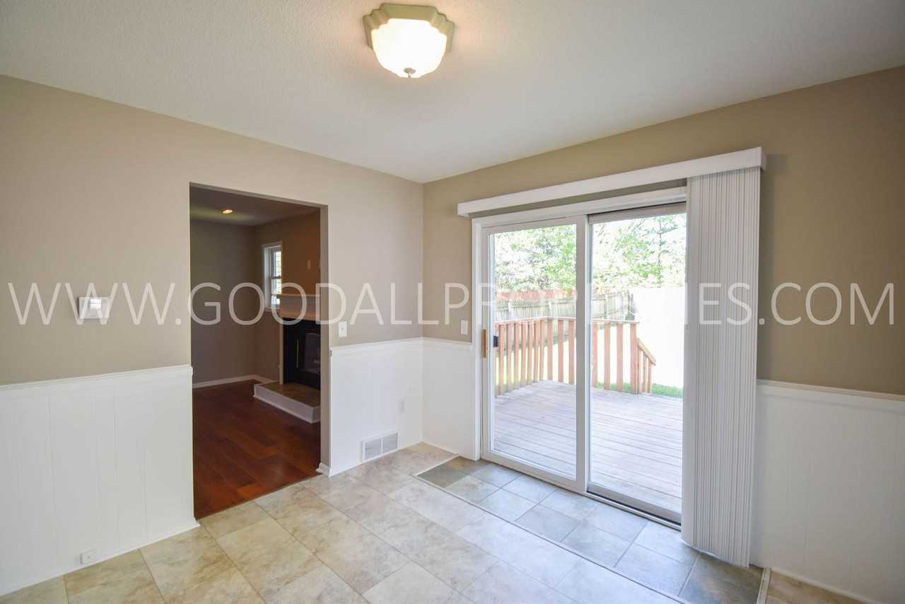 716 Knolls Ct - Photo 5 of 18