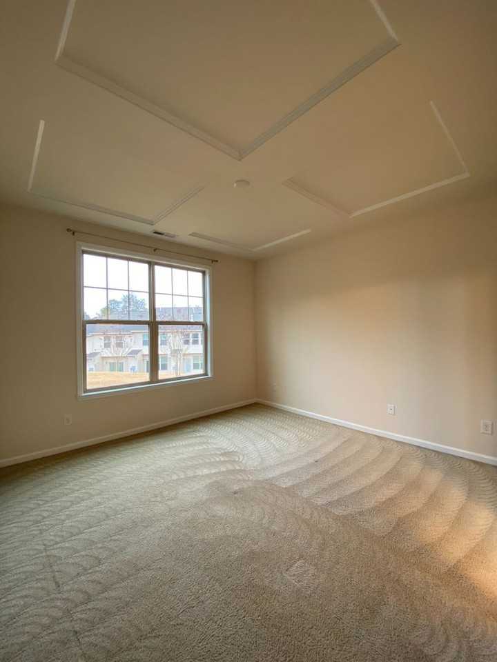 1 Pilatus Dr - Photo 5 of 15