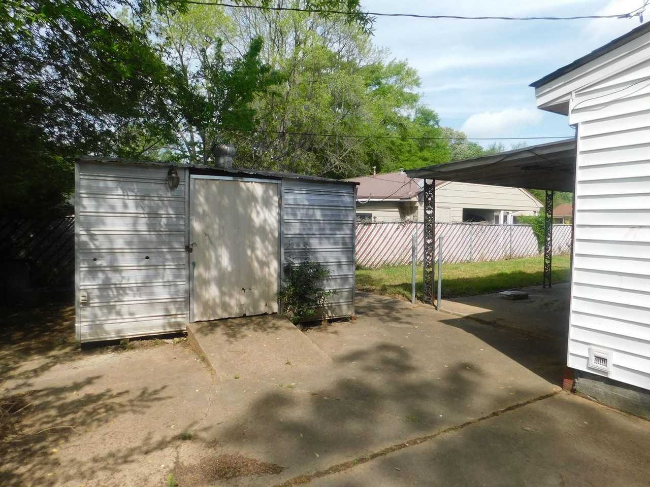 9155 Forrest Dr - Photo 2 of 4