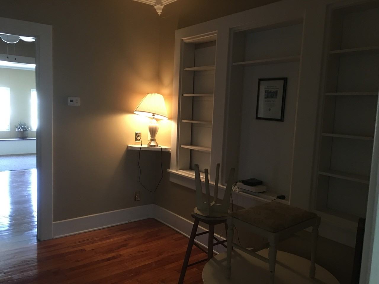 241 Ne Tuscawilla Ave - Photo 7 of 23