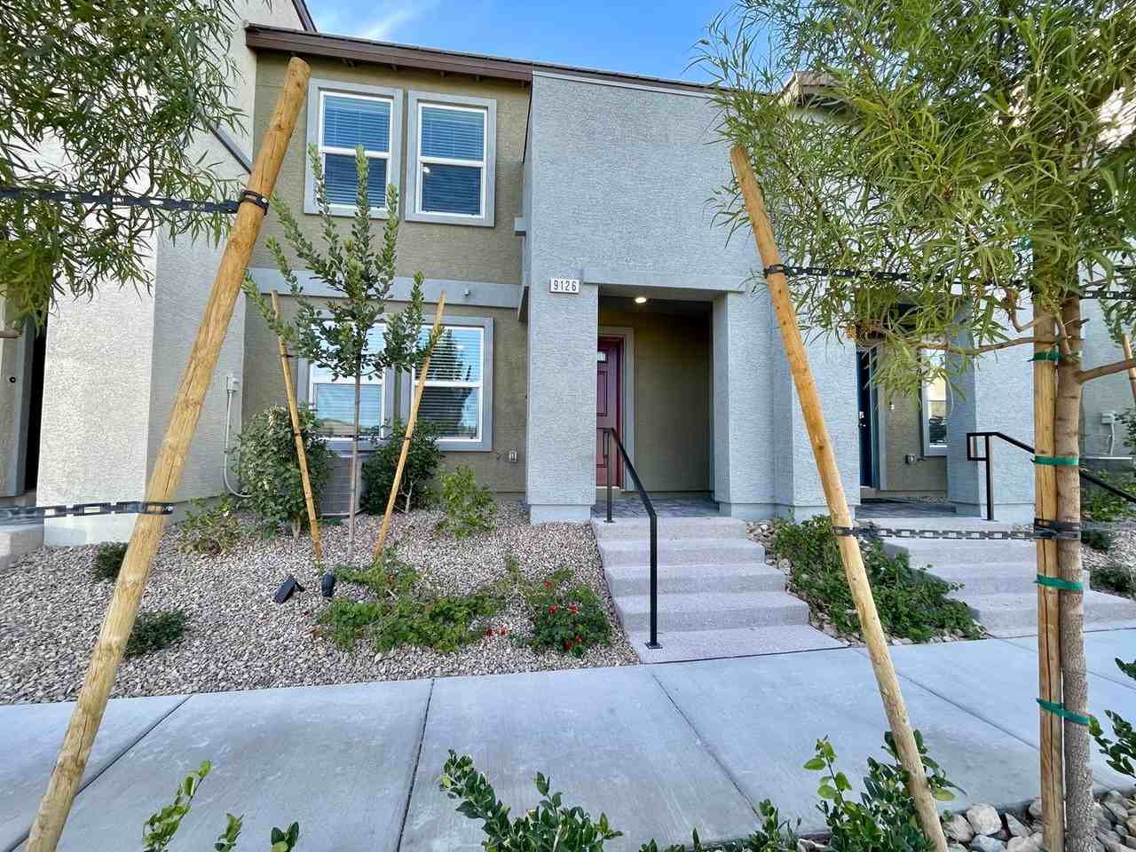 9126 Hitmaker St - Photo 3 of 17