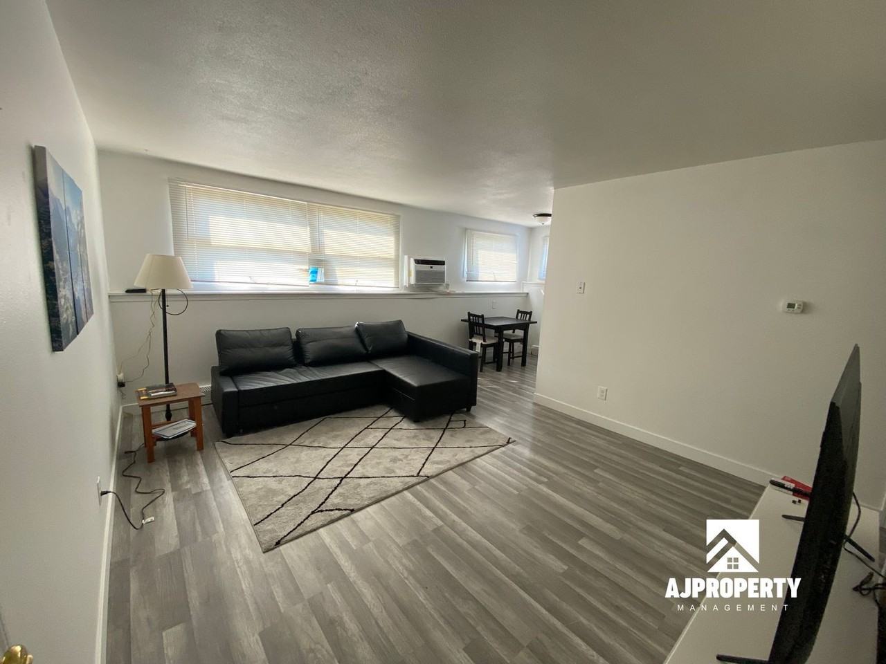 708 South 2nd Avenue - Photo 2 of 15