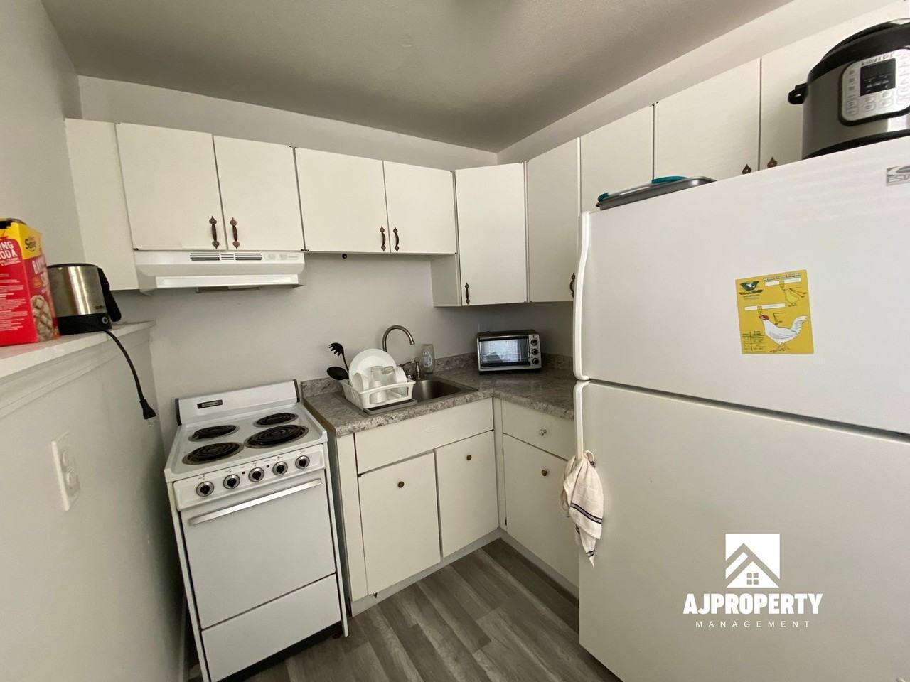 708 South 2nd Avenue - Photo 4 of 15