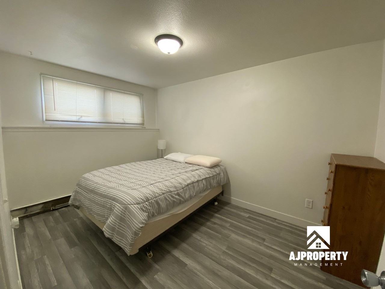 708 South 2nd Avenue - Photo 5 of 15