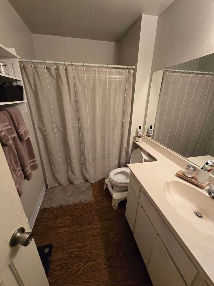 25564 Sharp Dr #F - Photo 2 of 5