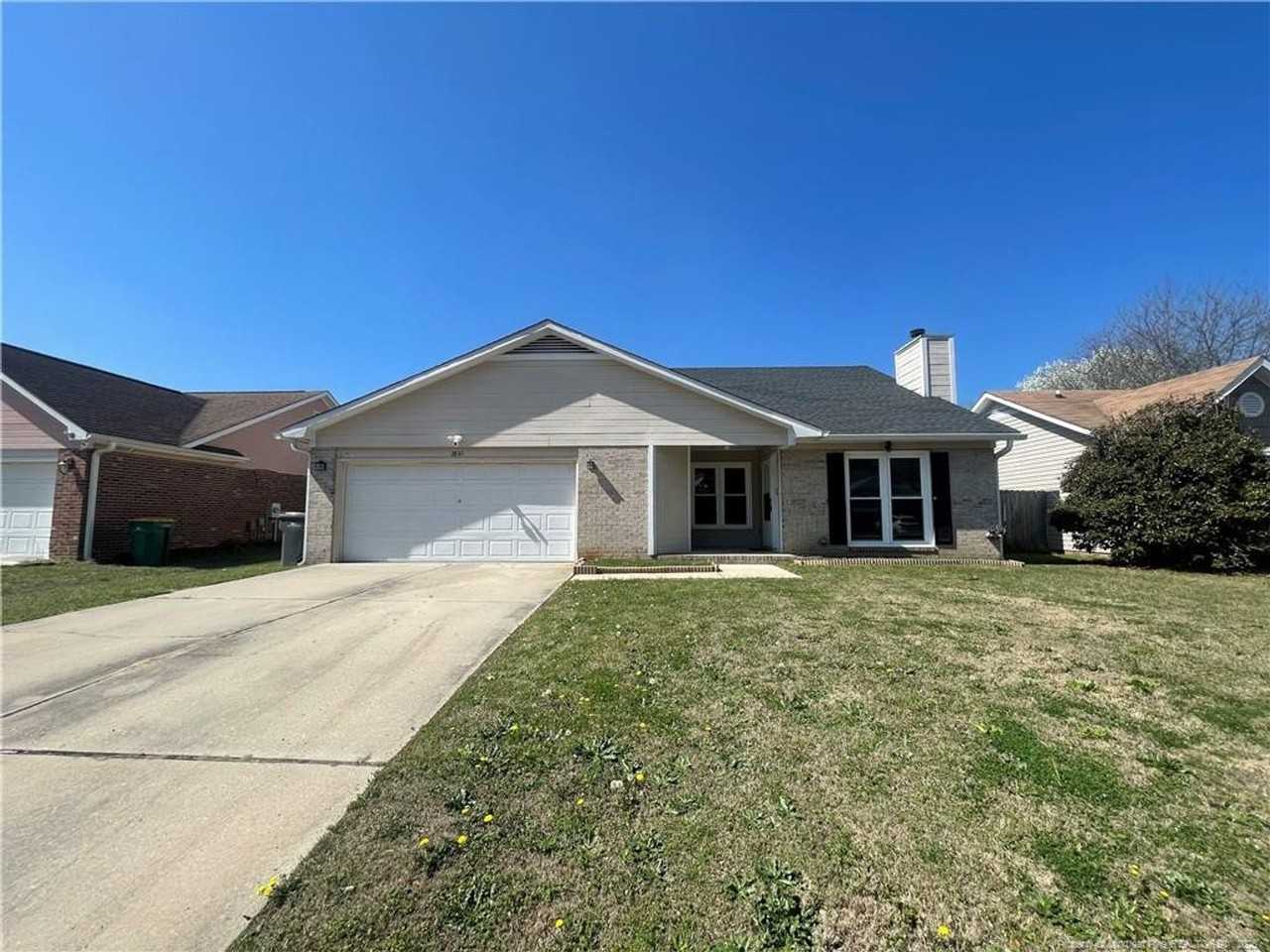 2840 Chillingworth Dr - Photo 3 of 22