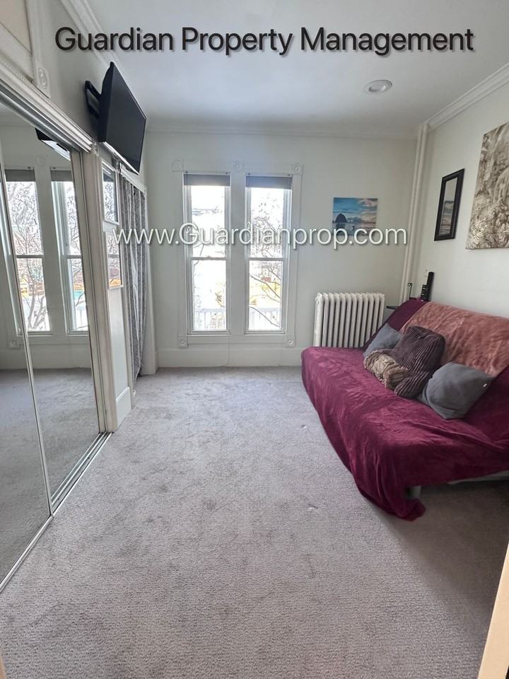 4829 Vincent Ave S #1 - Photo 7 of 19