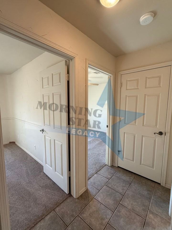 1893 Coyote Ridge Dr - Photo 5 of 38