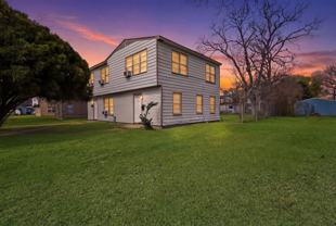 1226 5th Ave N - Photo 1 of 1