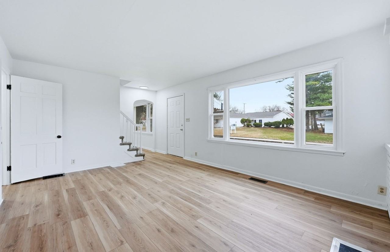 3120 Warsaw St - Photo 3 of 32