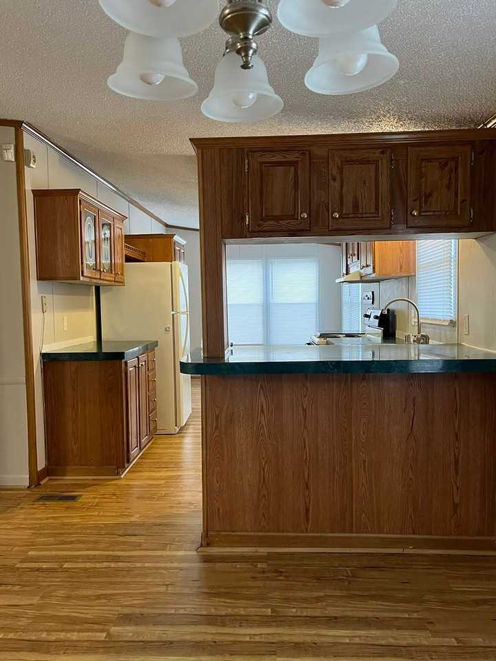 1163 Danwood Ave - Photo 5 of 14