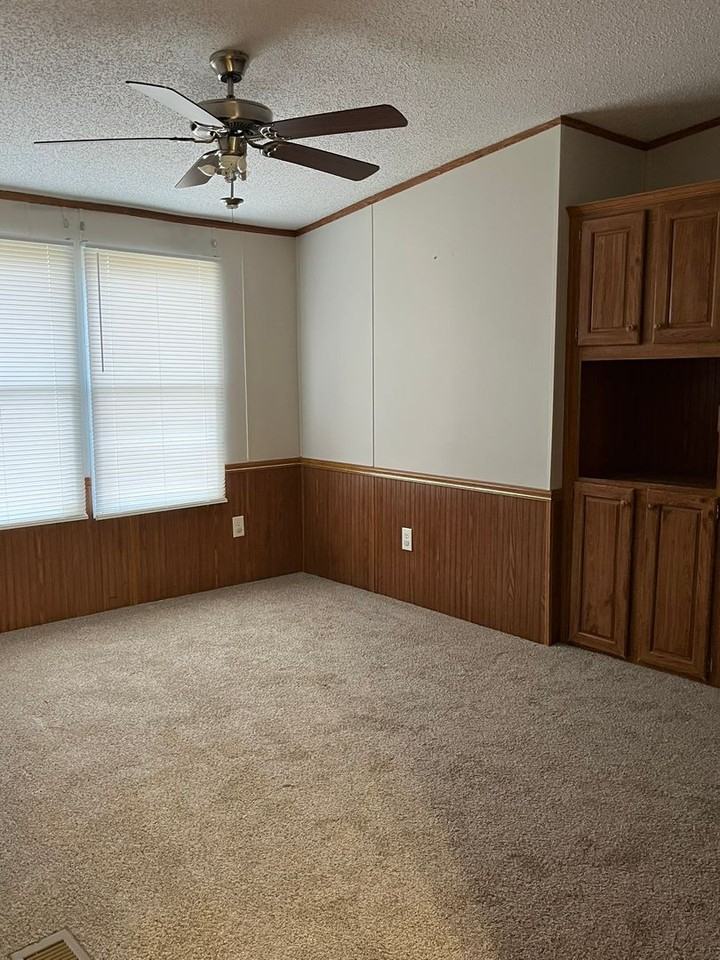 1163 Danwood Ave - Photo 6 of 14