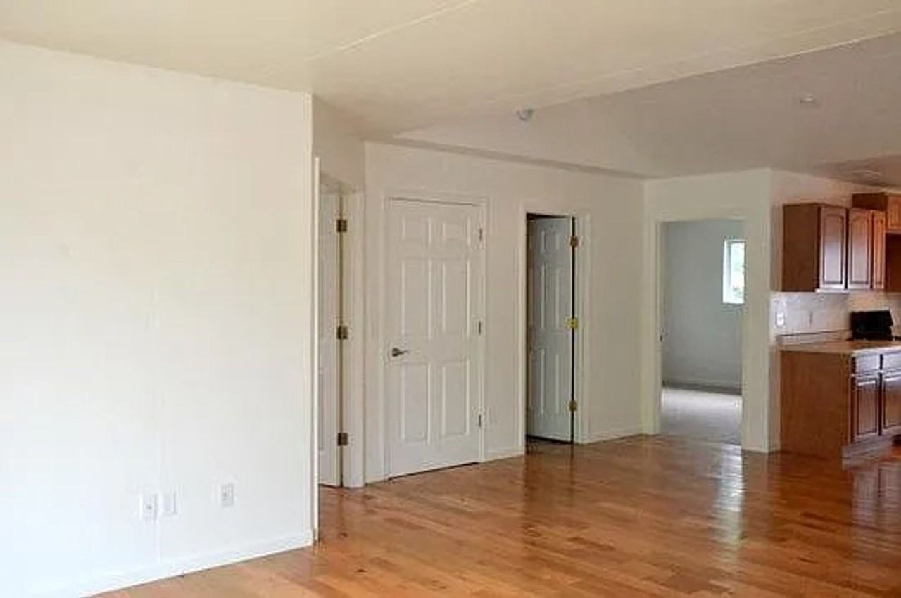 701 N Florence St - Photo 3 of 21