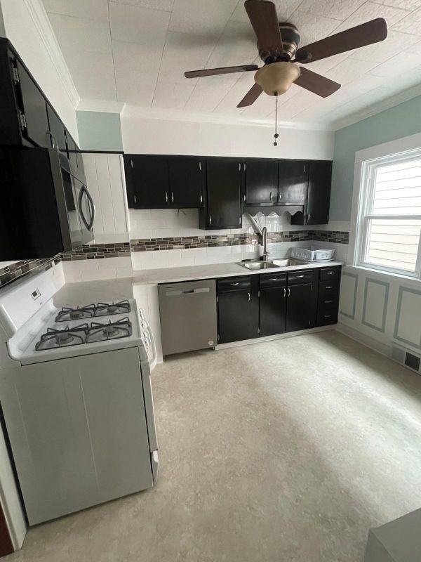 174 Lincoln Blvd ##A - Photo 7 of 22