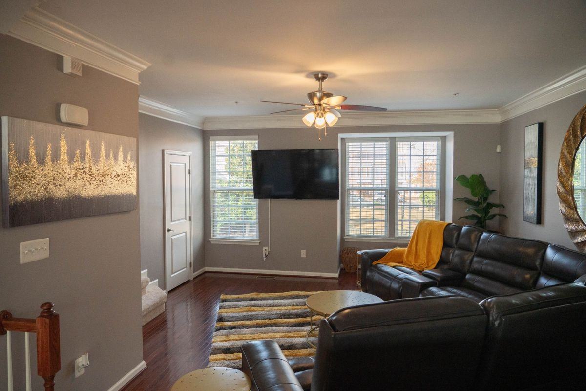 506 Edelen Station Pl - Photo 5 of 6