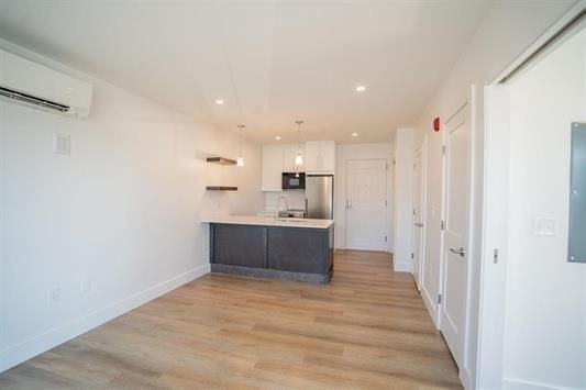 238 Deer St ##206 - Photo 2 of 7