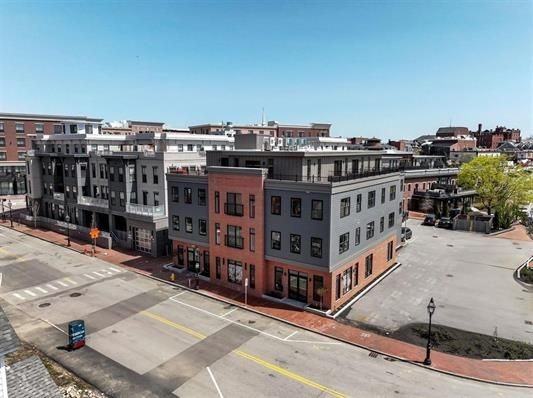 238 Deer St ##206 - Photo 7 of 7